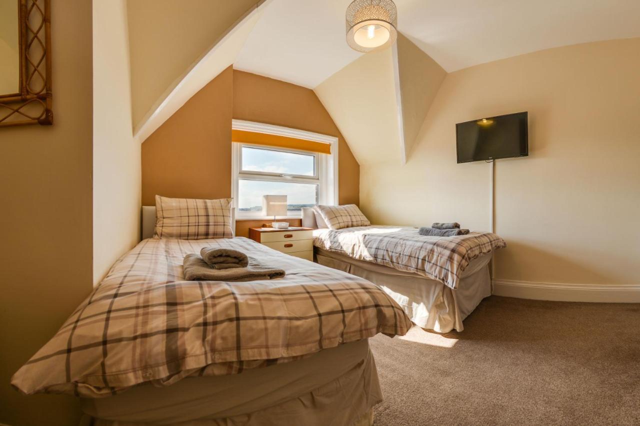 The Whitby Prospect, 2 Bed Apartment With Stunning Views, 2 Mins From Beach Exterior foto